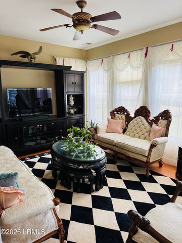 7 Glenwood Springs Court, Bluffton, SC 29910