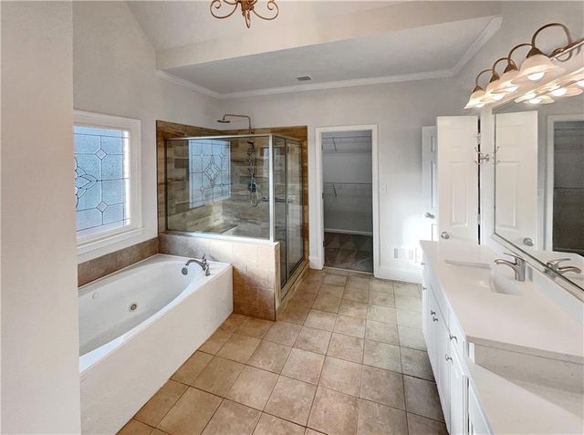 7880 Gable Drive, Douglasville, GA 30135