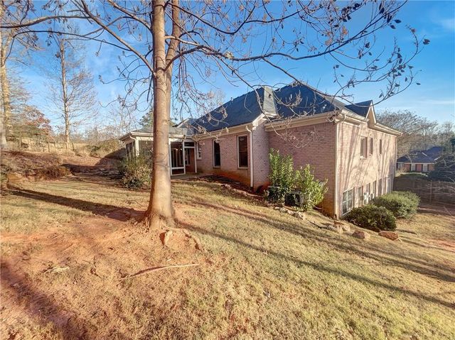 7880 Gable Drive, Douglasville, GA 30135