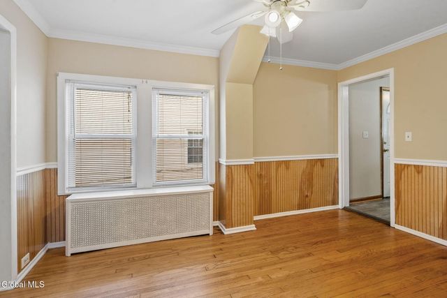 511 5th Avenue, Watervliet, NY 12189