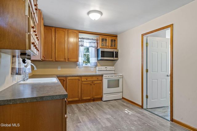 511 5th Avenue, Watervliet, NY 12189