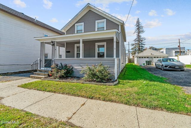 511 5th Avenue, Watervliet, NY 12189