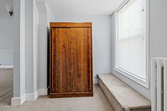 511 5th Avenue, Watervliet, NY 12189