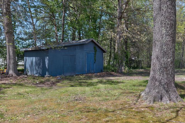 2408 State Highway 1050, Jeffersonville, KY 40337