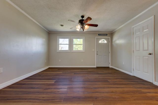 2408 State Highway 1050, Jeffersonville, KY 40337
