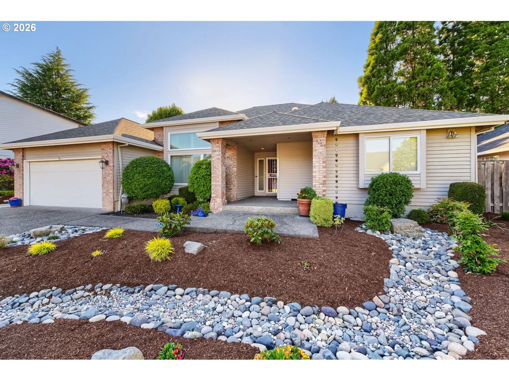 5834 Nw NECANICUM Way, Portland, OR 97229