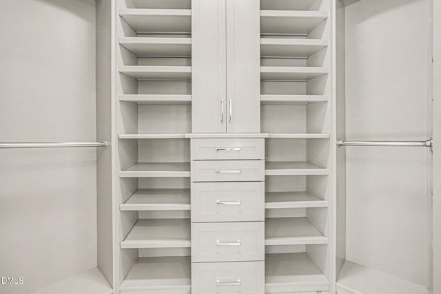 2405 Welsh Tavern Way, Wake Forest, NC 27587