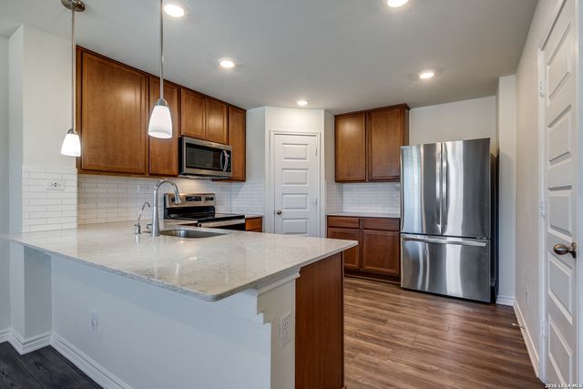 3347 Old Almonte, San Antonio, TX 78224