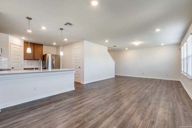 3347 Old Almonte, San Antonio, TX 78224