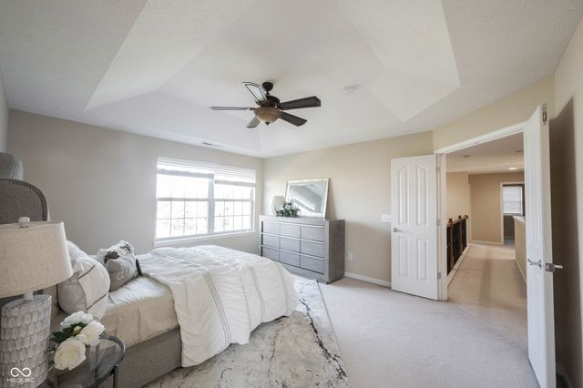 13086 Avon Cross Way, Fishers, IN 46037