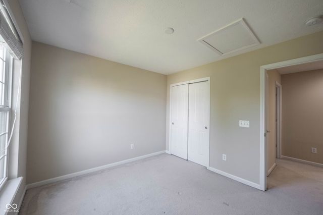 13086 Avon Cross Way, Fishers, IN 46037