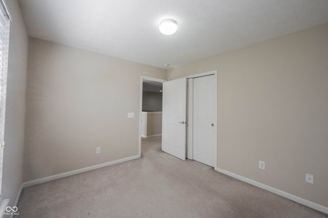 13086 Avon Cross Way, Fishers, IN 46037