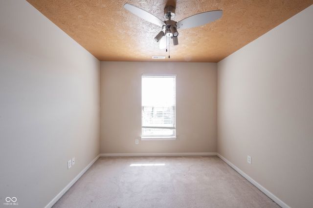 13086 Avon Cross Way, Fishers, IN 46037