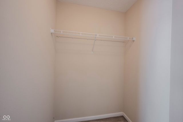 13086 Avon Cross Way, Fishers, IN 46037