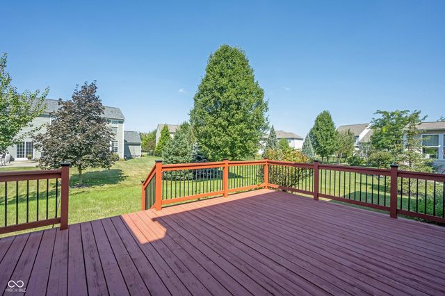 13086 Avon Cross Way, Fishers, IN 46037