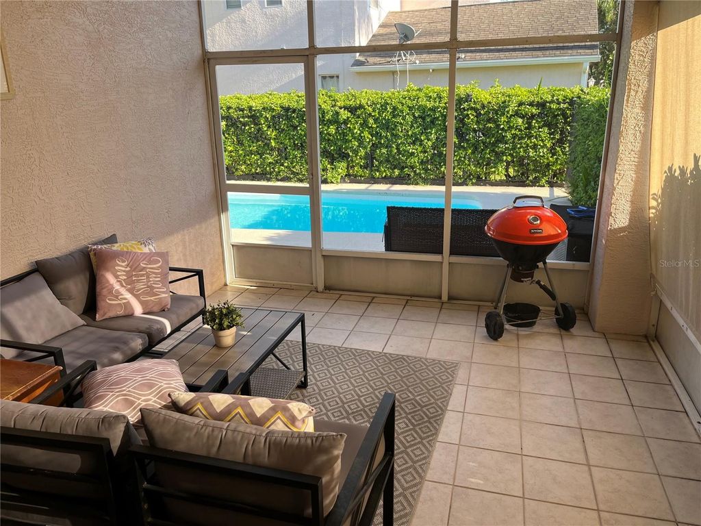 Image 11 of property listing at 2701 CRANE TRACE CIRCLE, Orlando, FL 32837