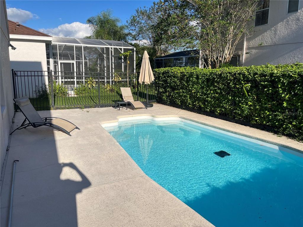 Image 15 of property listing at 2701 CRANE TRACE CIRCLE, Orlando, FL 32837