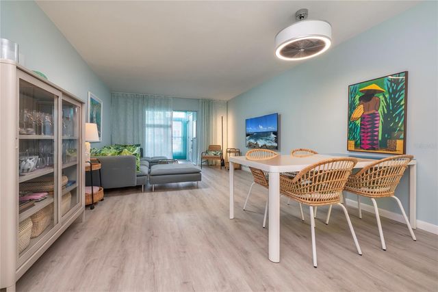 200 GLENNES LANE 111, Dunedin, FL 34698