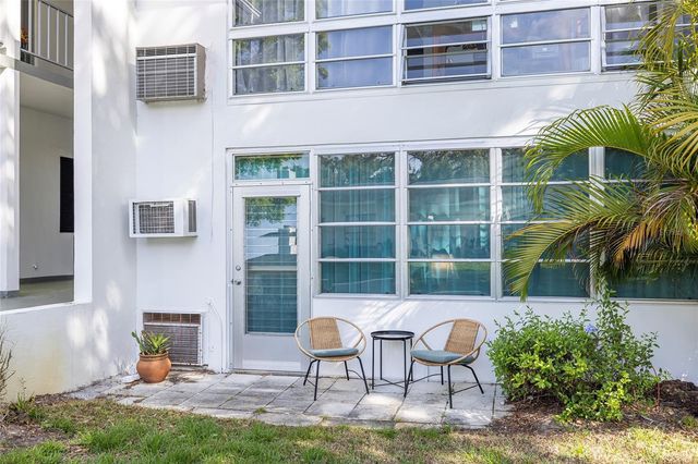 200 GLENNES LANE 111, Dunedin, FL 34698