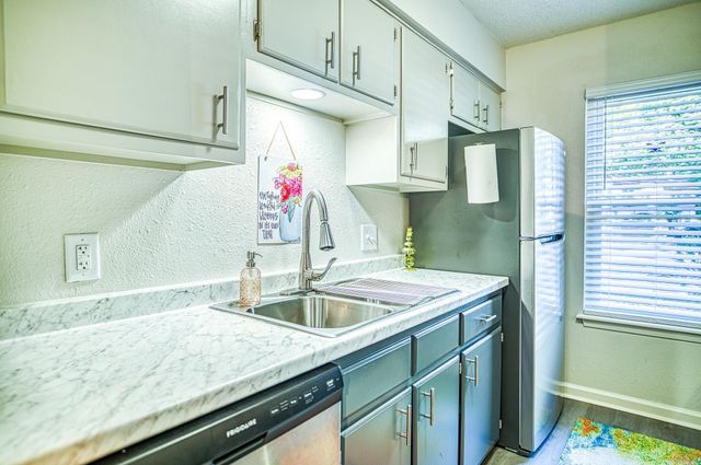 141 LaVista Lane, Hot Springs Village, AR 71909