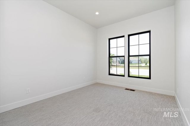 539 Century Ave, Middleton, ID 83544