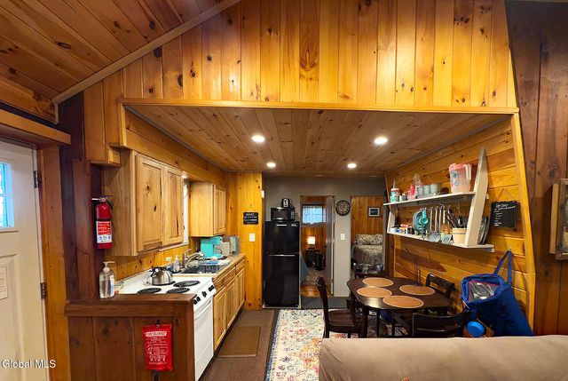 74 Christiana Court, Lake George, NY 12845