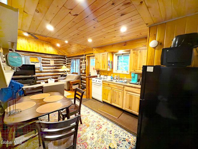 74 Christiana Court, Lake George, NY 12845