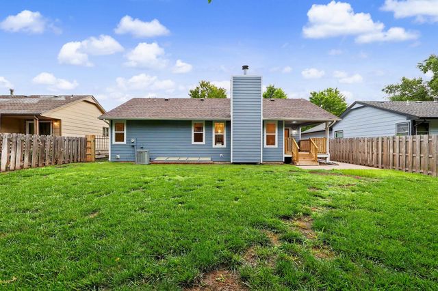 10825 W Rolling Hills, Wichita, KS 67212