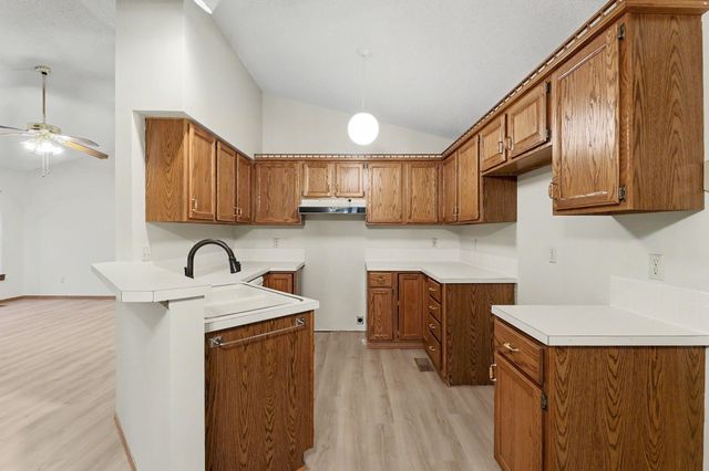 10825 W Rolling Hills, Wichita, KS 67212