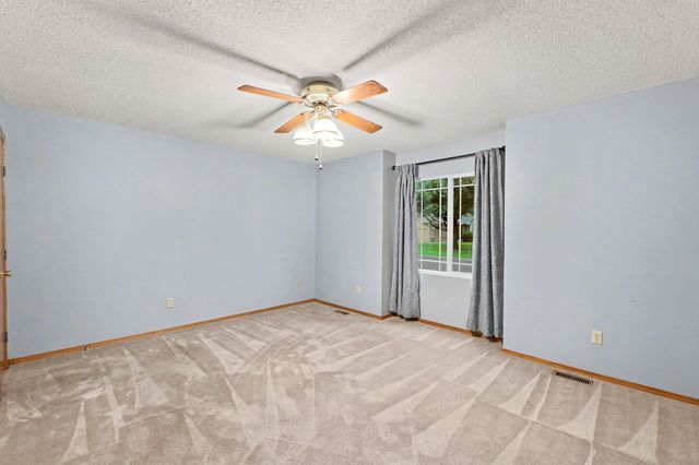 10825 W Rolling Hills, Wichita, KS 67212