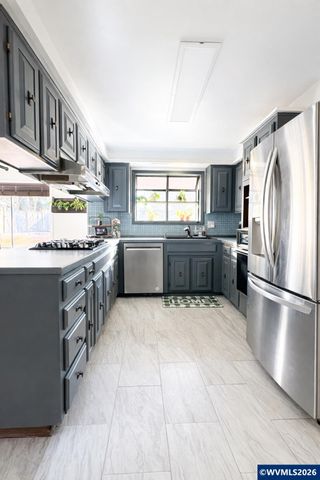 4694 Tragen Ct SE, Salem, OR 97302