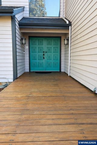 4694 Tragen Ct SE, Salem, OR 97302