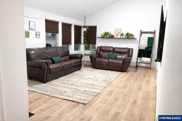 4694 Tragen Ct SE, Salem, OR 97302