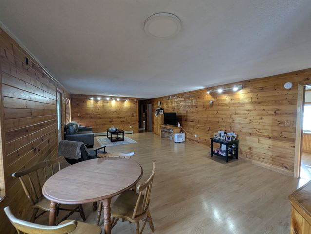 534 S Main Street, Au Gres, MI 48703