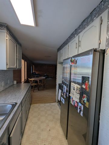 534 S Main Street, Au Gres, MI 48703