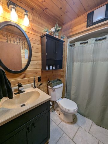 534 S Main Street, Au Gres, MI 48703