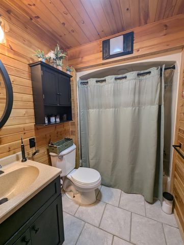 534 S Main Street, Au Gres, MI 48703