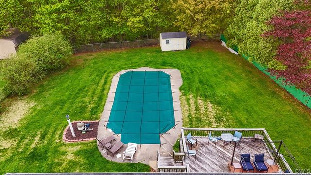 2 Laurelwood Road, New Hartford, NY 13413