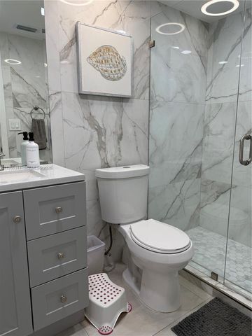 1461 NW 113th Ave, Pembroke Pines, FL 33026