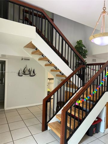 1461 NW 113th Ave, Pembroke Pines, FL 33026