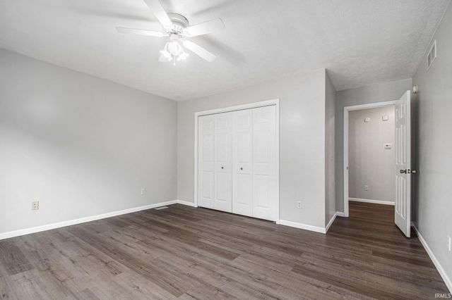 10360 Red Raspberry Lane, Granger, IN 46530