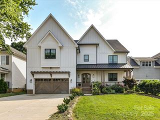 615 Melbourne Court, Charlotte, NC 28209