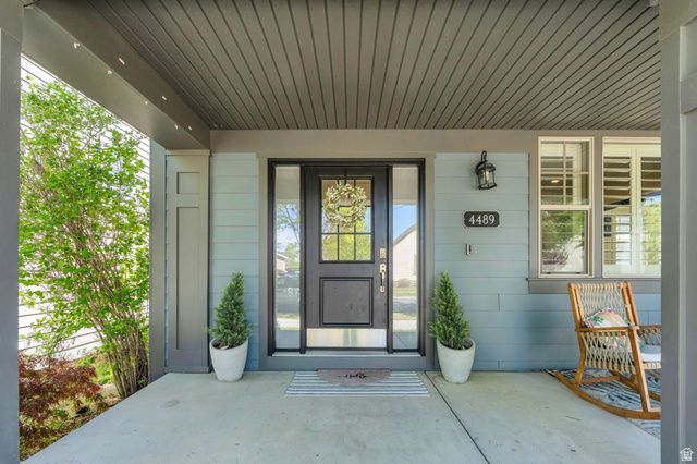 4489 W IRON MOUNTAIN DR, South Jordan, UT 84009