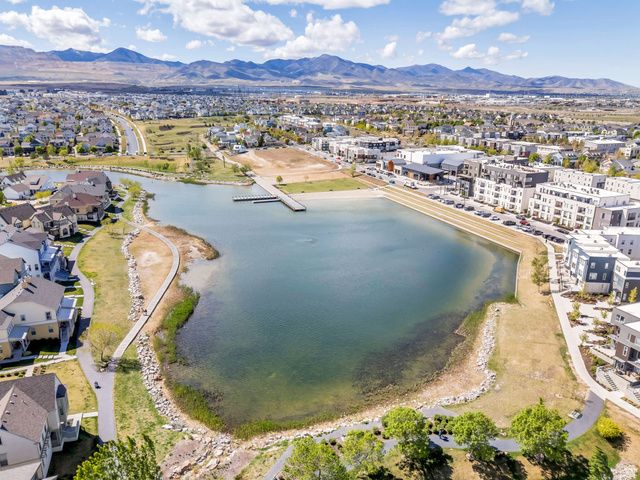 4489 W IRON MOUNTAIN DR, South Jordan, UT 84009