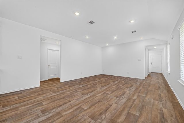 3030 Holland Lakes Drive, Fulshear, TX 77441