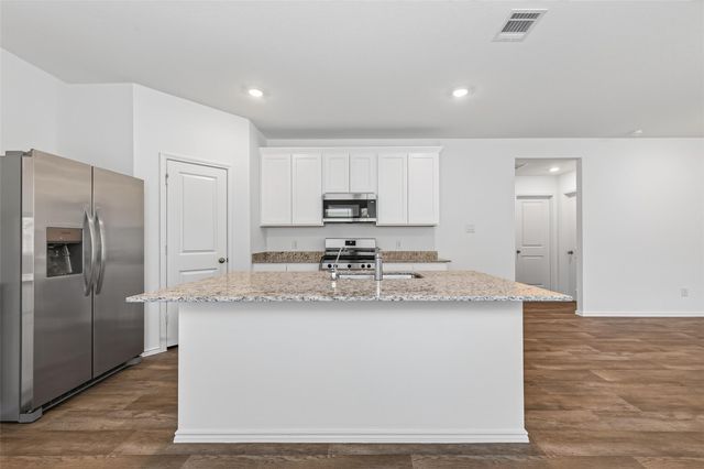3030 Holland Lakes Drive, Fulshear, TX 77441