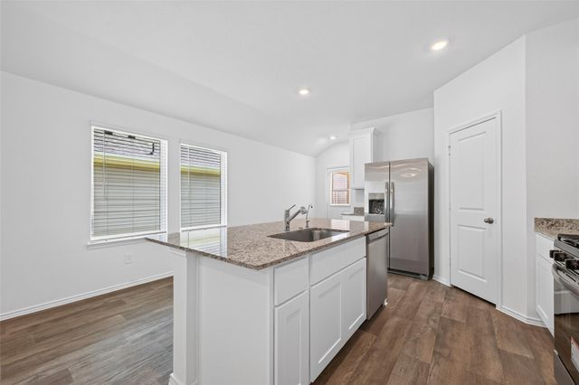 3030 Holland Lakes Drive, Fulshear, TX 77441