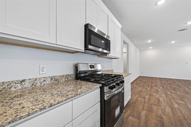 3030 Holland Lakes Drive, Fulshear, TX 77441