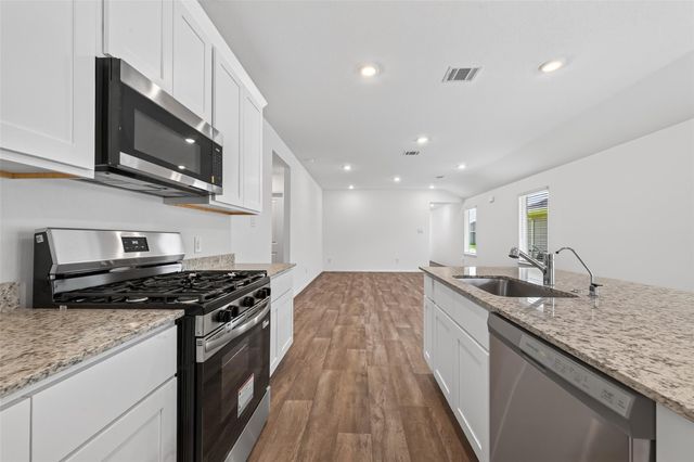 3030 Holland Lakes Drive, Fulshear, TX 77441