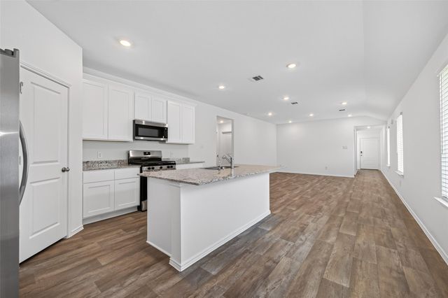 3030 Holland Lakes Drive, Fulshear, TX 77441